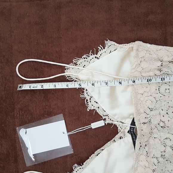 NWT Lace Tank top - Picture 12 of 13